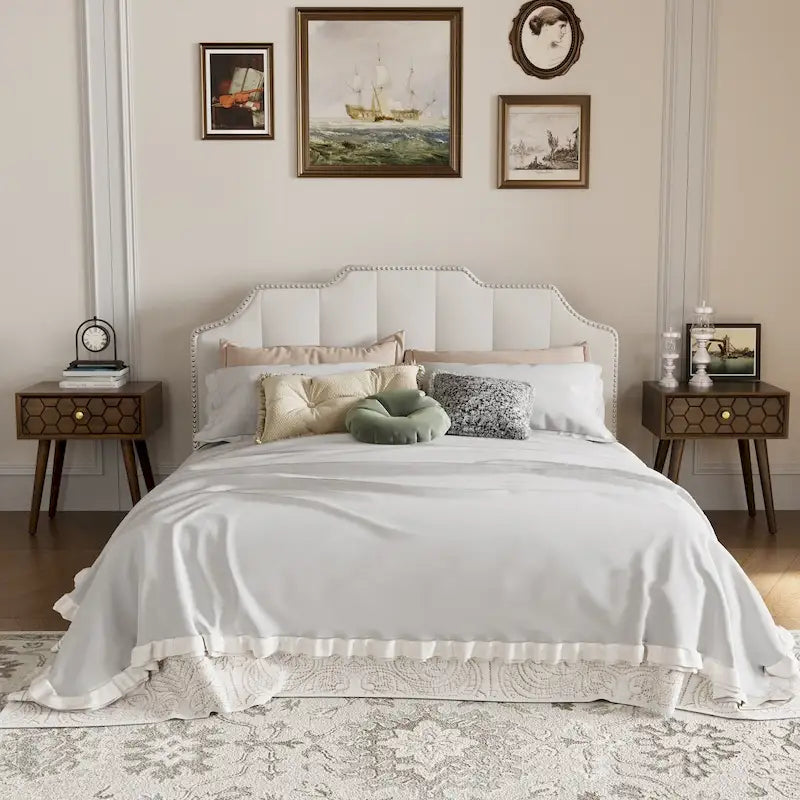 Mid-Century Modern Nightstands with Drawer